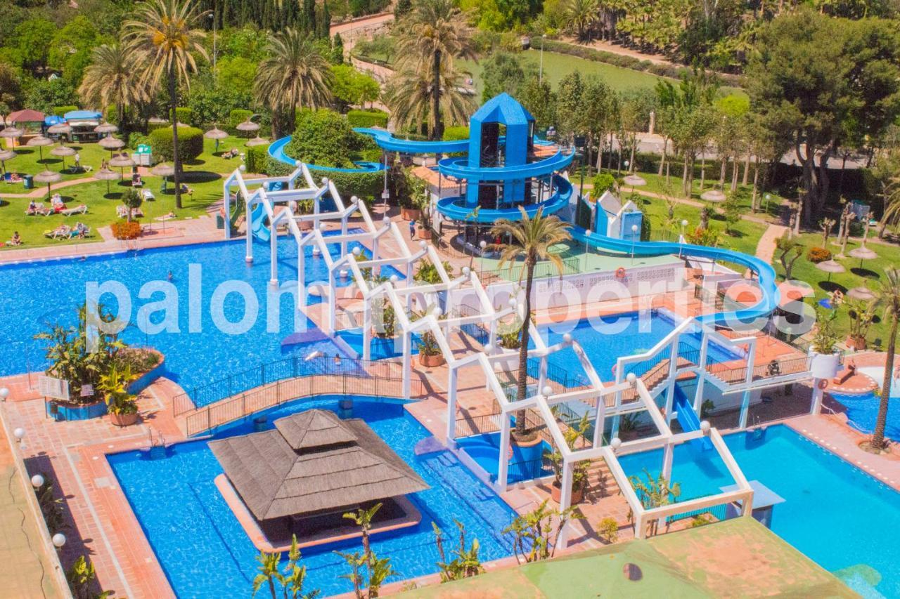 Benal 2bdr Beachfront With Water Park Benalmadena